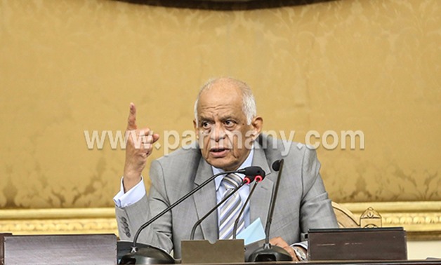 على عبد العال يعرض طلبات رفع الحصانة من 3 نواب على البرلمان