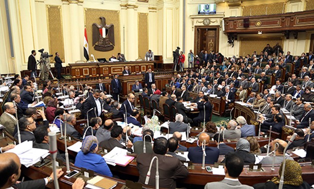 بدء الجلسة العامة المسائية لمجلس النواب لمناقشة قوانين البرلمان والدوائر والخدمة المدنية