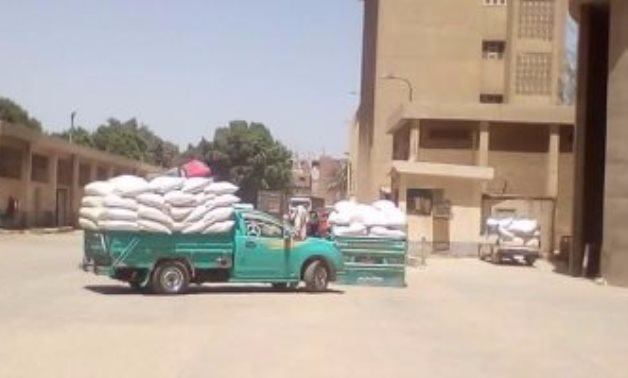 ضبط 70 طن قمح مصرى بالدقهلية قبل تهريبها خارج المحافظة