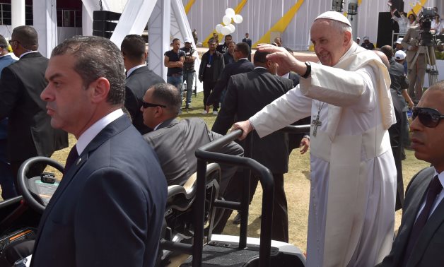 الرئاسة: زيارة بابا الفاتيكان تؤكد أهمية تعزيز الحوار بين الأديان
