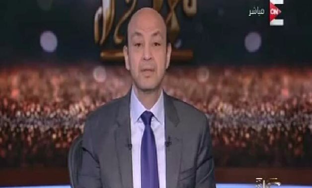 بالفيديو.. عمرو أديب لمذيع الجزيرة جمال ريان: هتتعلقوا من رجليكم يا مرتزقة