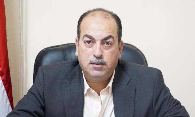 النائب محمد الدامى يطالب بإسقاط مبالغ حق الانتفاع الخاص بأراضى الوحدة المحلية