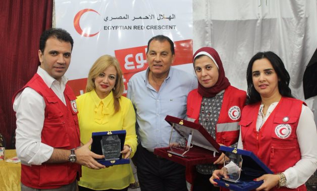 بالصور.. تفاصيل ندوة النائب "حاتم باشات" بمشاركة الهلال الأحمر لتدريب شباب الأميرية على العمل التطوعى
