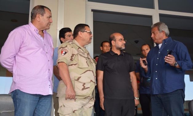 وزير الرياضة يتفقد إستاد الجيش ببرج العرب قبل انطلاق البطولة العربية
