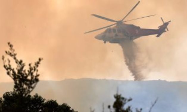 800 رجل إطفاء و15 طائرة للسيطرة على حريق غابات ضخم جنوب فرنسا