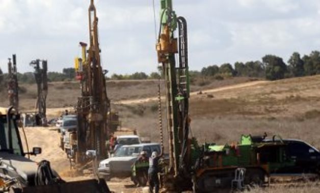 مصادر فلسطينية: قطر مولت جدار إسرائيلى على الحدود مع غزة بـ200 مليون دولار