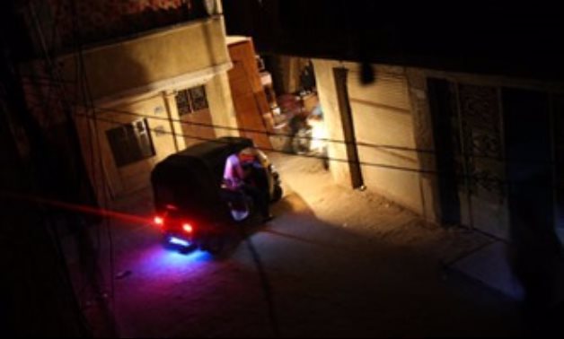 صحافة المواطن.. شكوى من انقطاع الكهرباء فى منطقة عزبة علاء الدين بالقلوبية
