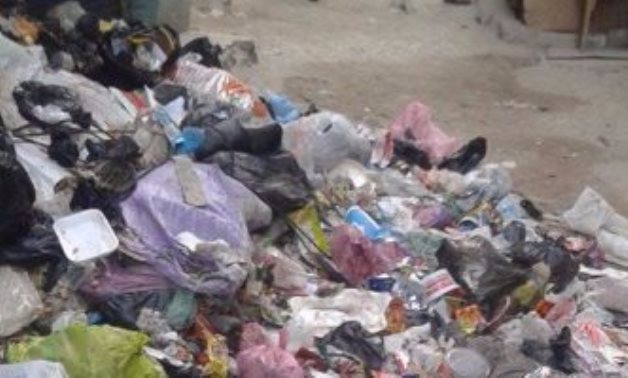 مطالب برفع القمامة من شارع سليمان الفارسى بالإسكندرية وتوفير صناديق لجمعها