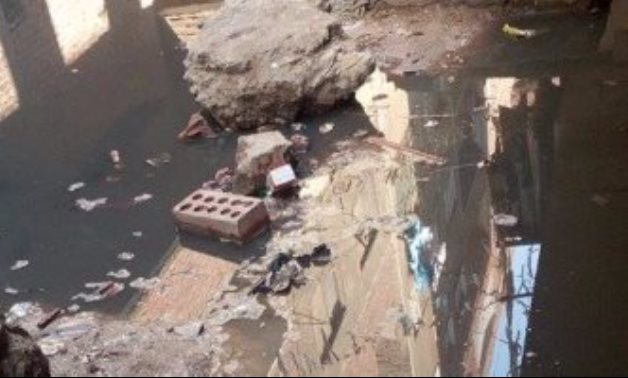 صحافة المواطن.. شكوى من غرق شارع عبد الباقى حسين فى القليوبية بمياه الصرف الصحى