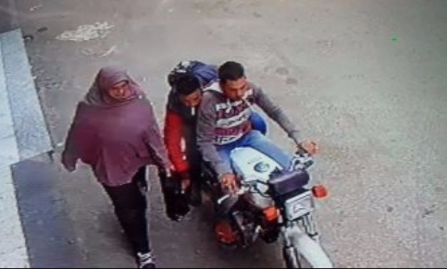صحافة المواطن.. شكوى من انتشار عمليات السرقة فى شارع فيصل عن طريق الدراجات النارية