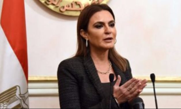 شركة أسمنت سيناء تكشف مخالفات "فيكا".. وتطالب وزيرة الاستثمار بالتدخل