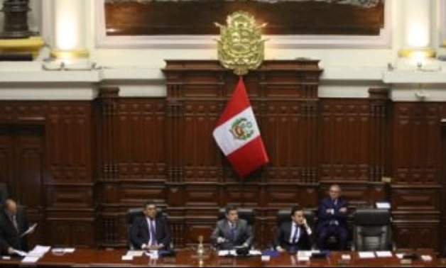 برلمان بيرو يفشل فى إقالة الرئيس كوشينسكى