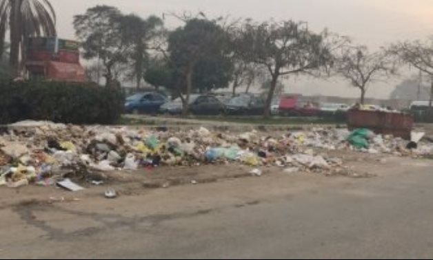 شكوى من تراكم القمامة بشارع الفادى بالكيلو 21 طريق الإسكندرية ـ مطروح