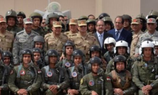 السيسي لـ"أبطال سيناء": المعركة ضد الإرهاب عشان خاطر ربنا