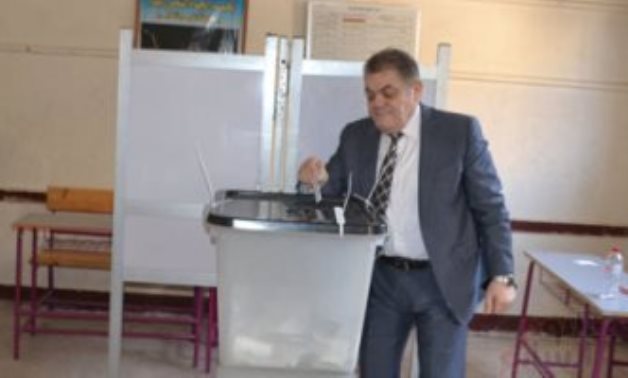 رئيس حزب الوفد: شكرا للمصريين على اصطفافهم المشرف أمام لجان الاقتراع
