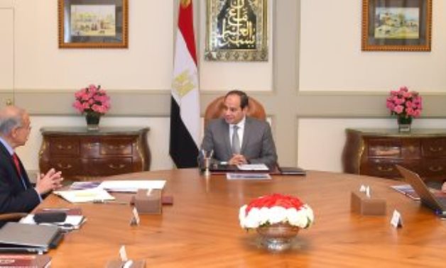 السيسي يناقش خطة تحويل مصر لمركز للتكنولوجيا والتصنيع والإبداع وريادة الأعمال