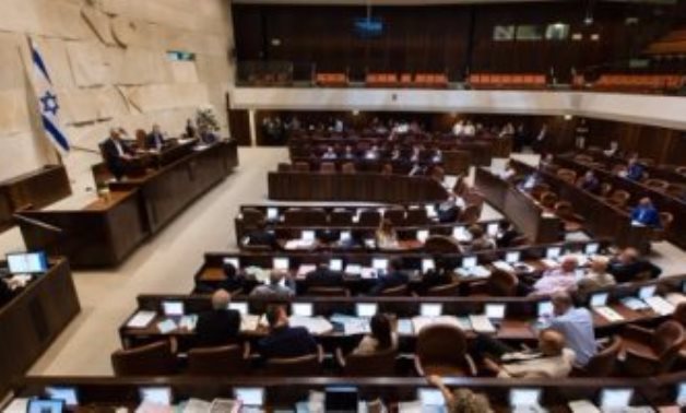 مشروع قانون بالكنيست الإسرائيلى يدعو لإزالة نجمة داوود من علم إسرائيل