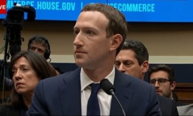 مارك زوكربيرج يخضع لاستجواب أمام البرلمان الأوروبى عن سياسات الفيسبوك