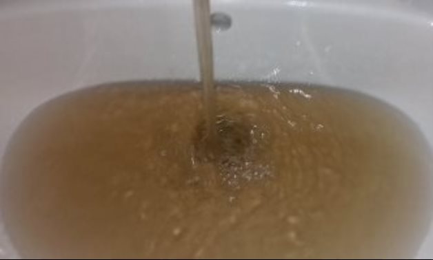 صحافة المواطن.. شكوى من تلوث مياه الشرب بمنطقة الحسينية فى الزقازيق