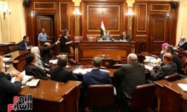 لجنة الإدارة المحلية بمجلس النواب تناقش أزمة "مقلب قمامة" تلا بالمنوفية