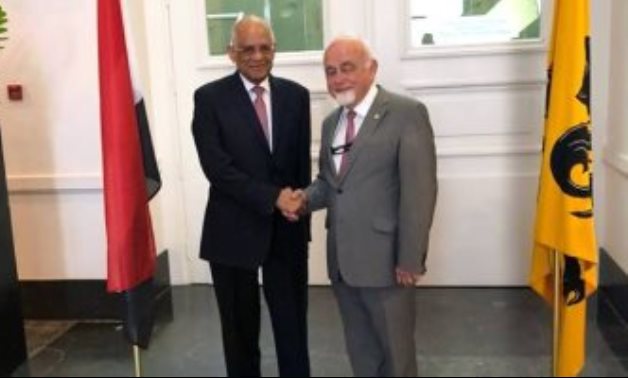 على عبد العال يدعو رئيس البرلمان الفلمنكى لتنشيط السياحة البلجيكية لمصر