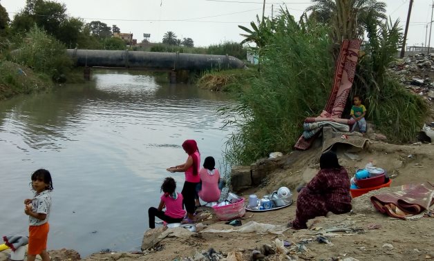 صور.. أهالى "هاجوج" ببورسعيد: محرمون من مياه الشرب النقية