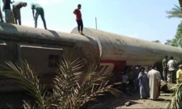 نائب البدرشين من موقع حادث قطار المرازيق: "لم يتم رصد أى وفيات"