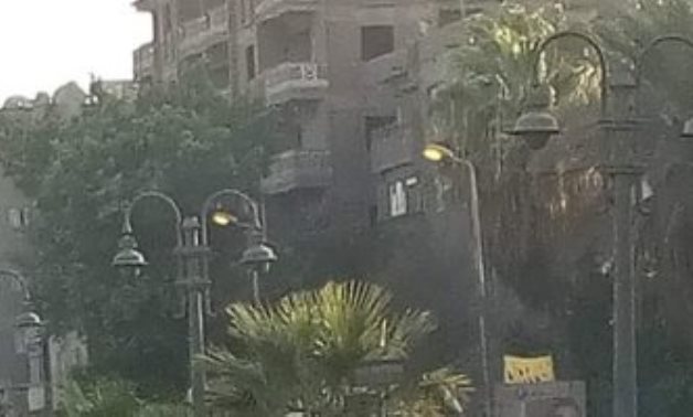 صحافة المواطن.. قارىء يرصد إضاءة أعمدة الكهرباء نهارا فى البيطاش بالإسكندرية