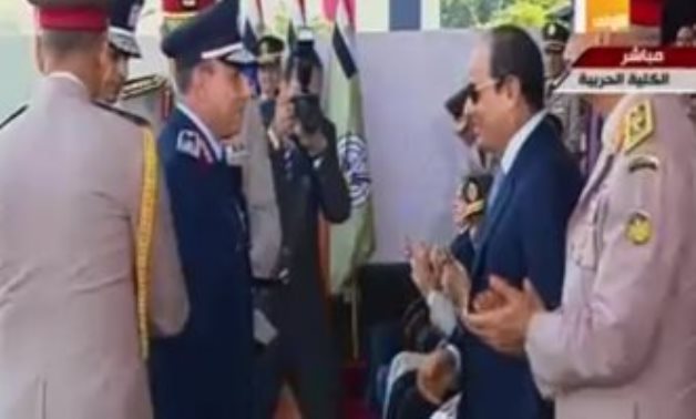 الرئيس السيسى يصدق على ترقية اللواء محمد عباس قائد القوات الجوية لرتبة فريق