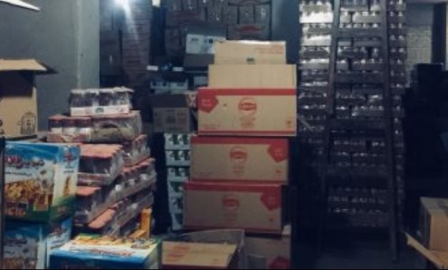 محافظ سوهاج: توزيع 16 ألف كرتونة سلع غذائية بأسعار مخفضة على المواطنين