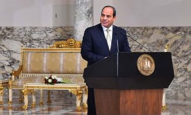 الرئيس السيسى يصدق على قوانين الجمارك وإقامة الأجانب بمصر ومنح الجنسية