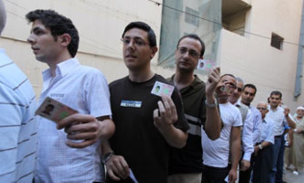 برلماني لبناني يؤكد ضرورة الإسراع في تشكيل حكومة تستند لنتائج الانتخابات النيابية