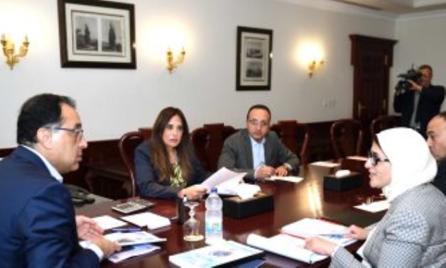 رئيس الوزراء يكلف وزيرة الصحة بزيارة ديرب نجم لمتابعة مشكلة الغسيل الكلوى