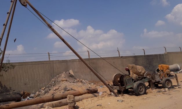 صور.. توقف مشروع الصرف الصحى بقرية الحجاز فى الإسماعيلية