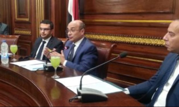 مصر والسودان يبحثان إعادة برلمان وادى النيل بالخرطوم