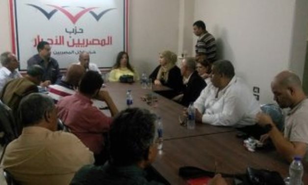 "المصريين الأحرار" بالإسماعيلية يناقش تطلعات رؤية "مصر 2030" ودور الحزب لدعمها