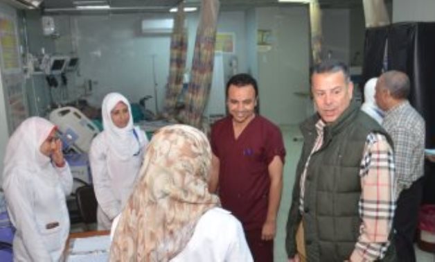 محافظ بنى سويف لأطباء مستشفى ناصر: اعتبر الطفل ابنك.. وإحالة رئيس المدينة للتحقيق
