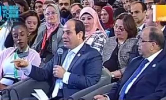 السيسي يكشف سبب رفضه افتتاح مترو مصر الجديدة.. ويشيد بـ"محمد بن زايد"