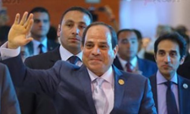 عبد العال يهنىء الرئيس بالمولد النبوى: ندعو الله أن تتخلص أمتنا من أزماتها