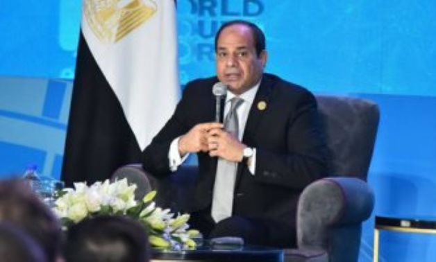 السيسي: على الآخرين احترام الأمن العربى وجيش مصر سيتحرك لحماية أشقائه بالخليج