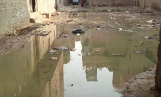 استغاثة سكان شارع كامل السبكى بالهرم من انتشار مياه الصرف الصحى