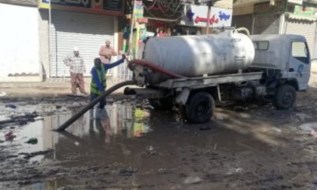 استجابة لصحافة المواطن.. مياه الجيزة: غطاء مكسور سبب طفح الصرف فى بشتيل