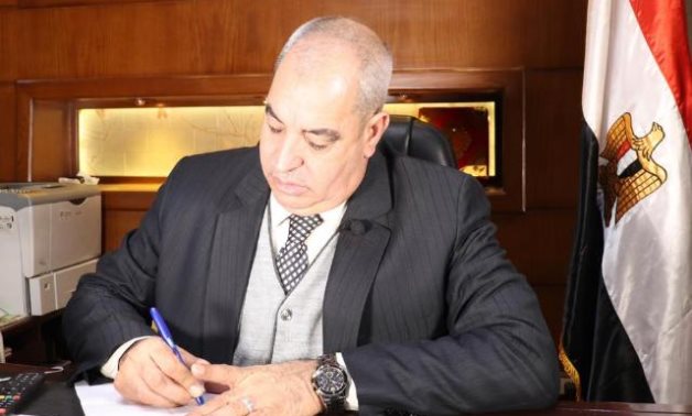 النائب عامر الشوربجى يطالب بغلق مراكز شباب تمارس نشاطها فى شقق سكنية