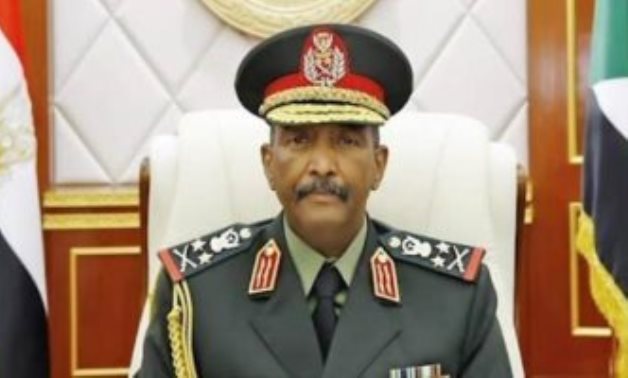 "البرهان" يطالب رئيس بعثة الأمم المتحدة بالكف عن التدخل في الشأن السوداني