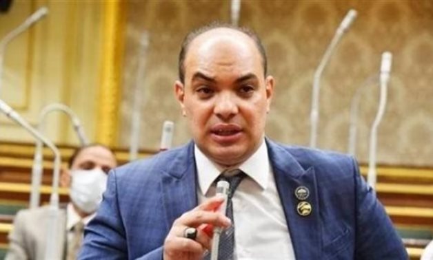 النائب علاء قريطم يطالب وزارة التموين بحل أزمة المخابز المغلقة لإنهاء "طوابير العيش"