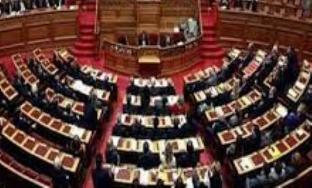 البرلمان اليوناني يقر موازنة 2022 وسط مخاوف من أزمة الطاقة