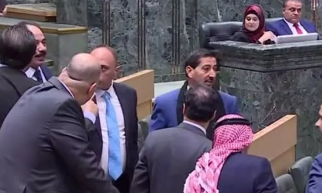 عراك بالأيدي  في البرلمان الأردني بسبب "كلمة".. اعرف القصة الكاملة