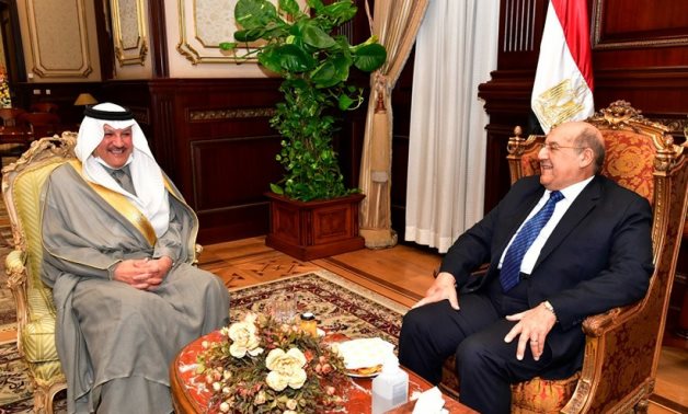 رئيس مجلس الشيوخ يلتقى سفير المملكة العربية السعودية بالقاهرة.. صور