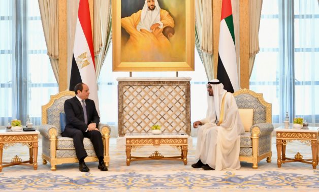 الرئيس السيسى يبحث مع "بن زايد" فى أبو ظبى التصدى للتدخلات الإقليمية.. ويؤكد: أمن الإمارات مرتبط بالأمن القومى المصرى