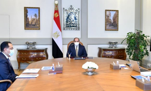 الرئيس السيسى يتابع استراتيجية الدولة للتعاون مع الشركاء الدوليين فى مختلف المشروعات